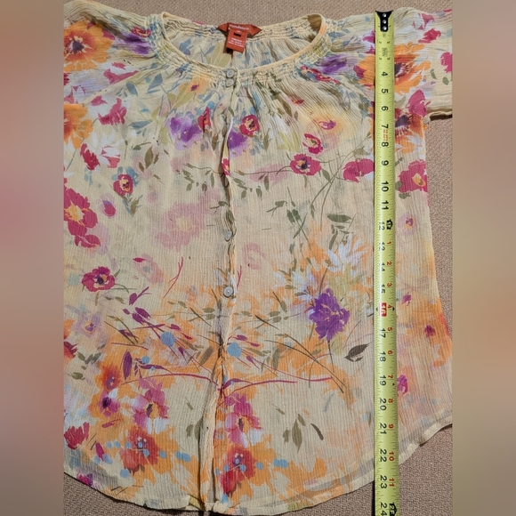 Sundance Silk Light Yellow Floral Patterned Lightweight Blouse - Picture 11 of 12